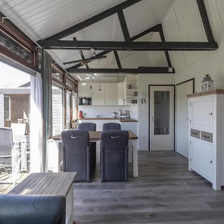 Exquisite Bungalow By The Sea Sint Maartensvlotbrug 외부 사진